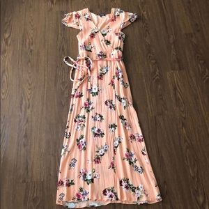Floral dress perfect for weddings!